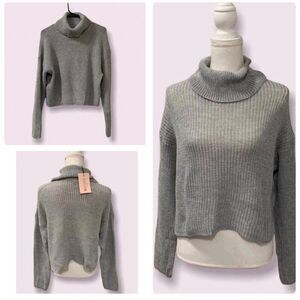 NEW Missguided Grey Turtleneck Cropped Knit Sweater Minimalist Spring Chic